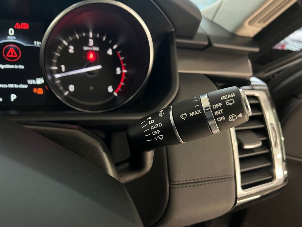 Used Land Rover Discovery 2017 for sale - 76855115: Photo 41