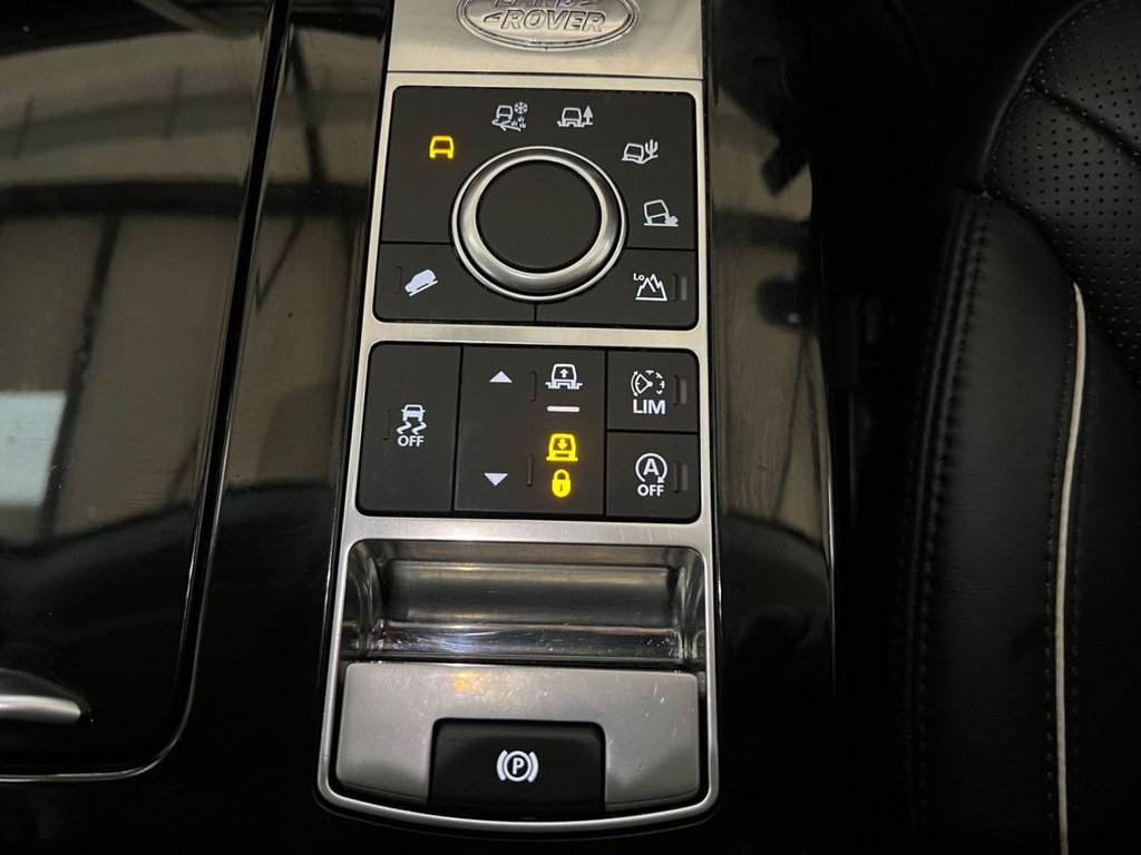 Used Land Rover Discovery 2017 for sale - 76855115: Photo 43