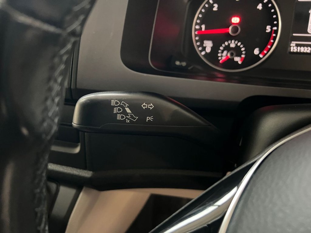 Used Volkswagen Transporter 2017 for sale - 77037899: Photo 33