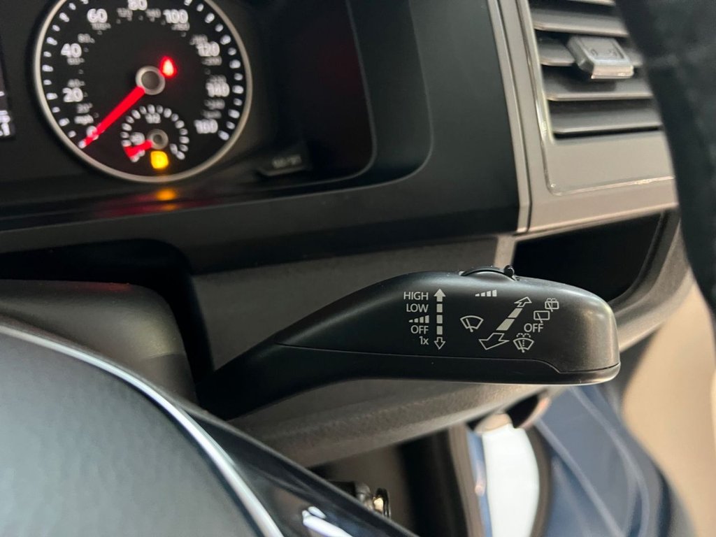 Used Volkswagen Transporter 2017 for sale - 77037899: Photo 36