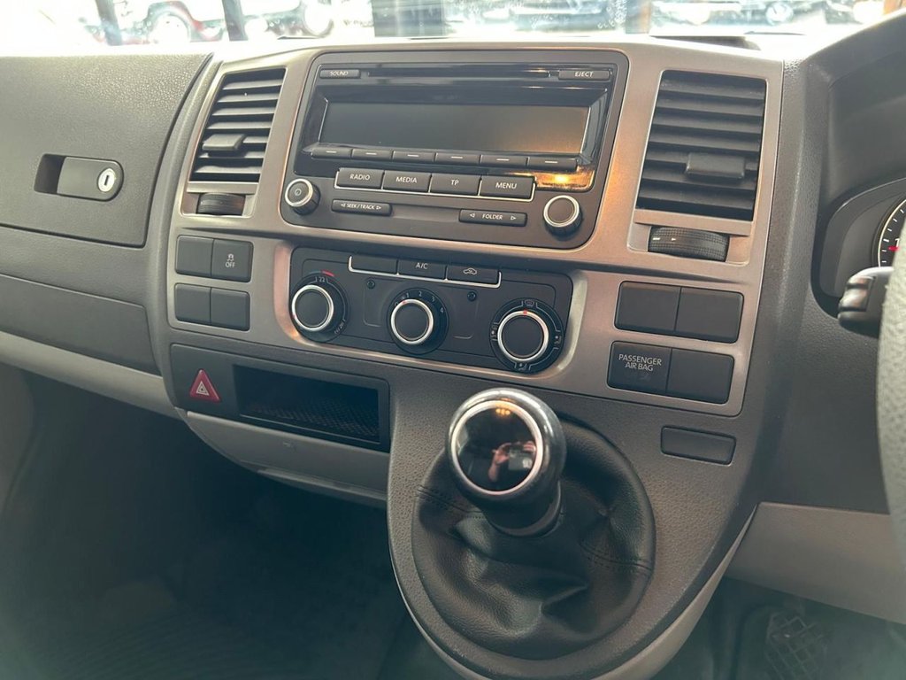 Used Volkswagen Transporter 2015 for sale - 77627392: Photo 33