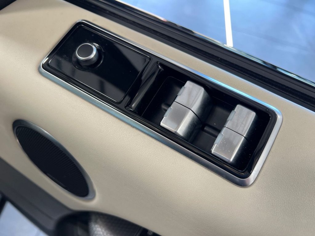 Used Land Rover Range Rover Sport 2019 for sale - 76092429: Photo 29