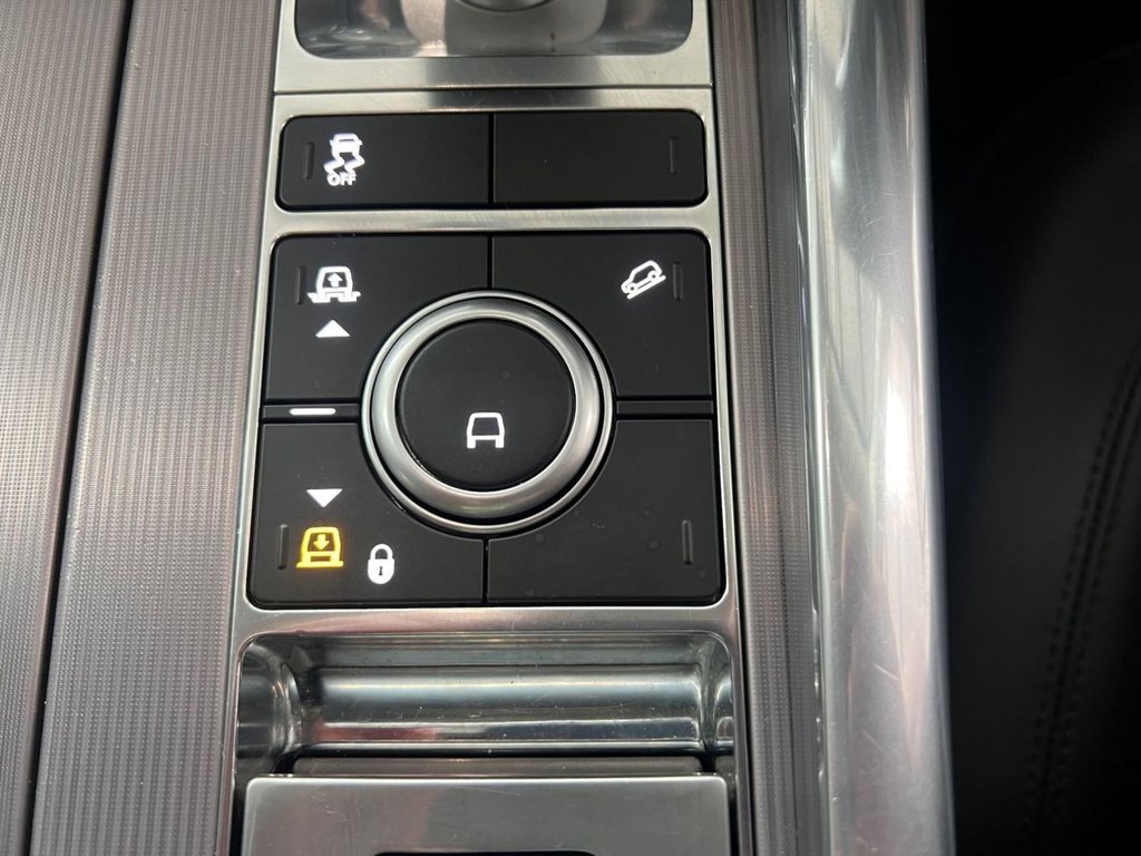 Used Land Rover Range Rover Sport 2019 for sale - 77627394: Photo 40