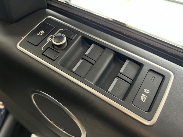 Used Land Rover Range Rover 2015 for sale - 76266745: Photo 42