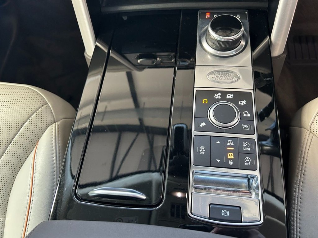 Used Land Rover Discovery 2017 for sale - 77809960: Photo 38