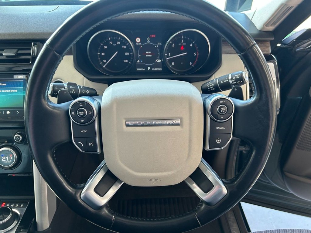 Used Land Rover Discovery 2017 for sale - 77809960: Photo 4