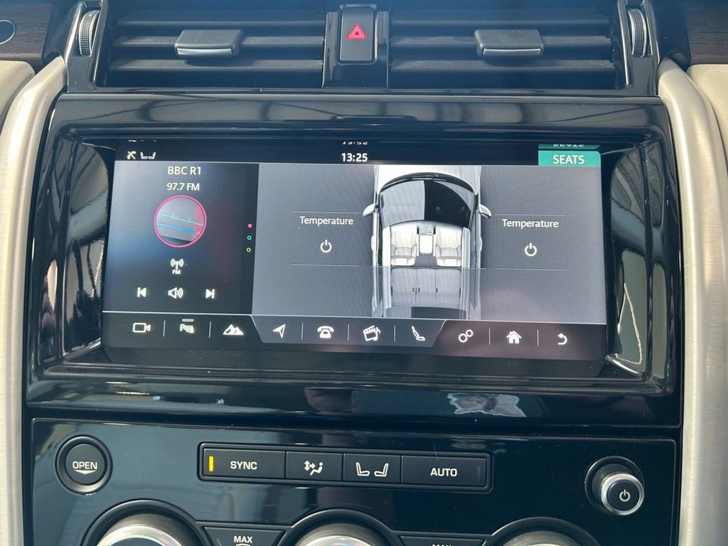 Used Land Rover Discovery 2017 for sale - 77809960: Photo 47