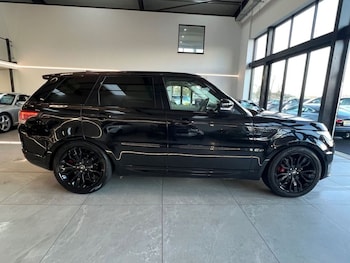 Used Land Rover Range Rover Sport 2017 for sale - 77048731: Photo