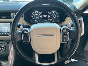 Used Land Rover Range Rover Sport 2017 for sale - 77048731: Photo