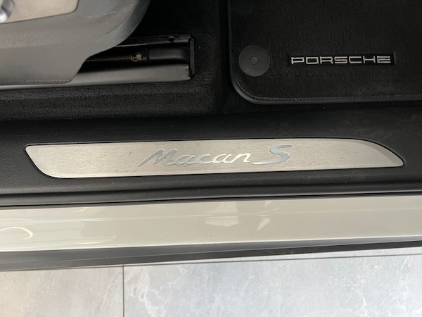 Used Porsche Macan 2014 for sale - 75560003: Photo 31