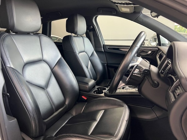 Used Porsche Macan 2014 for sale - 75560003: Photo 3