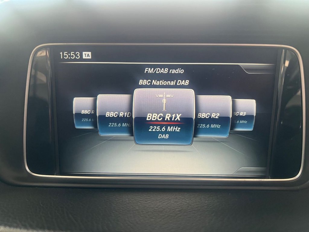 Used Mercedes-Benz E-Class 2015 for sale - 76023735: Photo 32