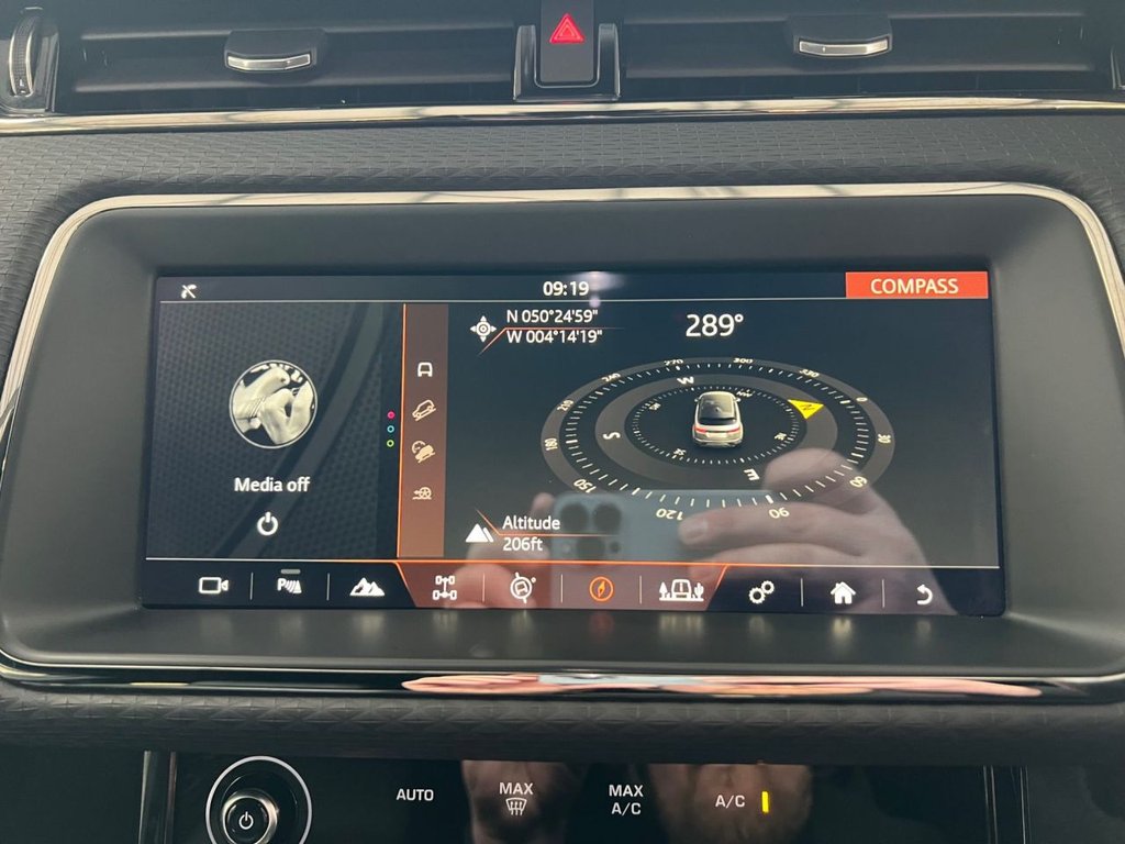 Used Land Rover Range Rover Evoque 2019 for sale - 77608716: Photo 44