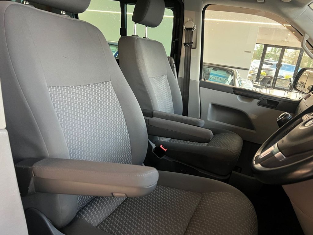 Used Volkswagen Transporter 2015 for sale - 76941657: Photo 29