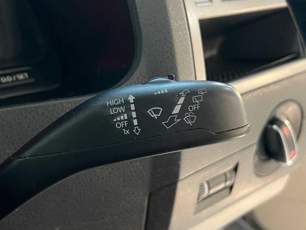 Used Volkswagen Transporter 2015 for sale - 76941657: Photo 33