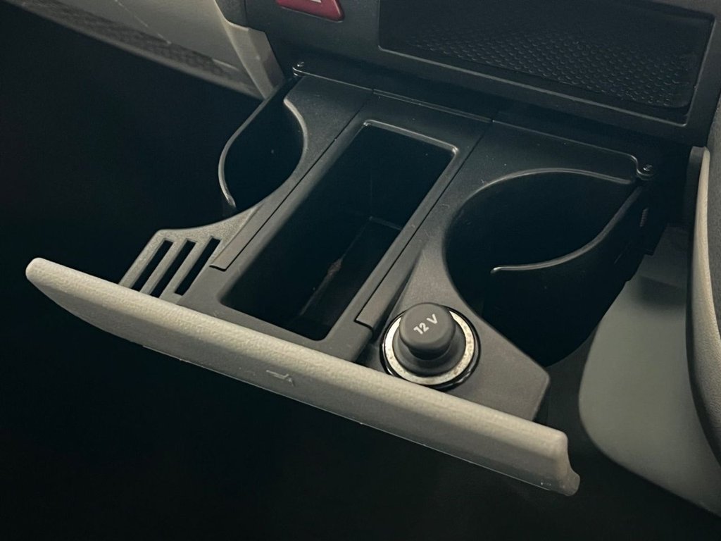 Used Volkswagen Transporter 2015 for sale - 76941657: Photo 35