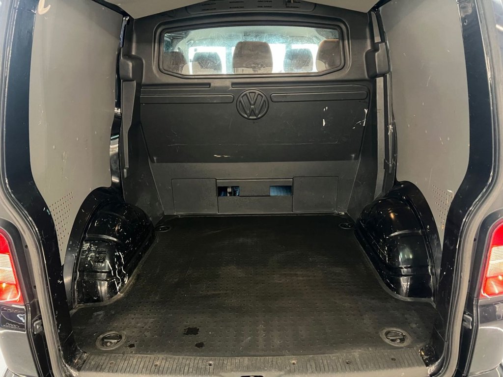 Used Volkswagen Transporter 2015 for sale - 76941657: Photo 42