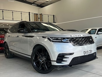 Land Rover - Range Rover Velar