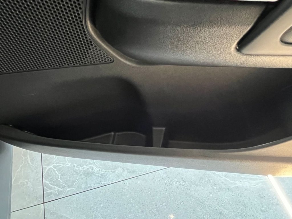 Used Land Rover Discovery 2019 for sale - 76686110: Photo 36