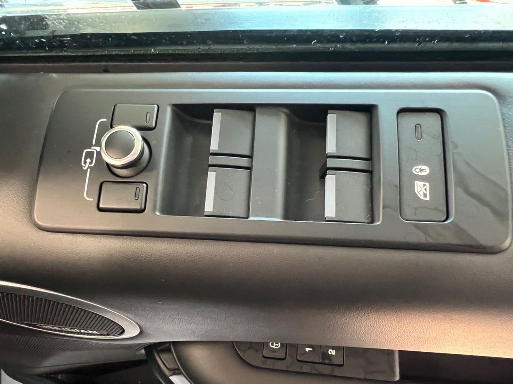 Used Land Rover Discovery 2019 for sale - 76686110: Photo 38