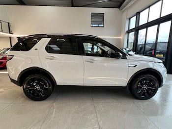 Used Land Rover Discovery Sport 2017 for sale - 77421831: Photo