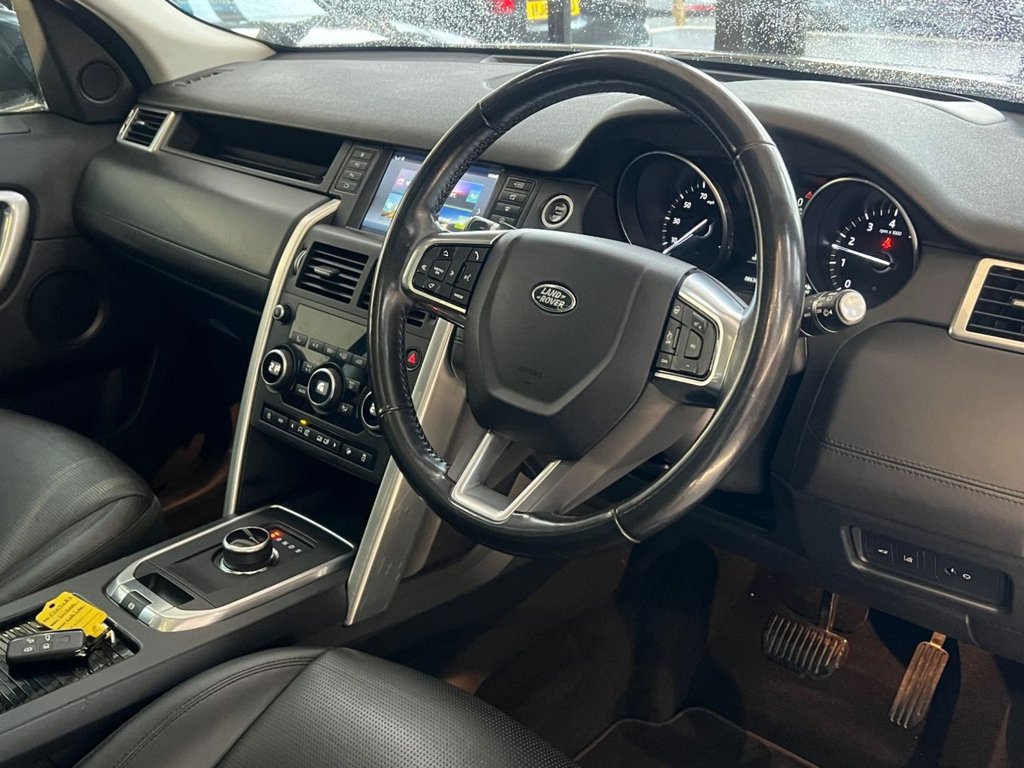 Used Land Rover Discovery Sport 2017 for sale - 77421831: Photo 3