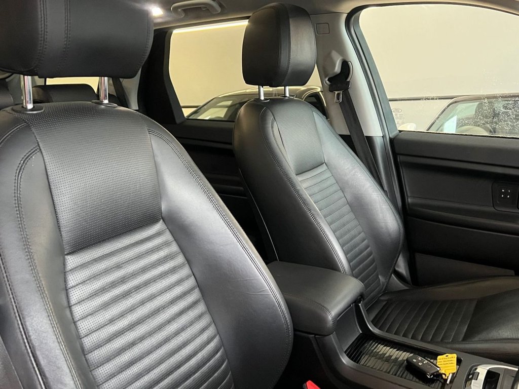 Used Land Rover Discovery Sport 2017 for sale - 77421831: Photo 32