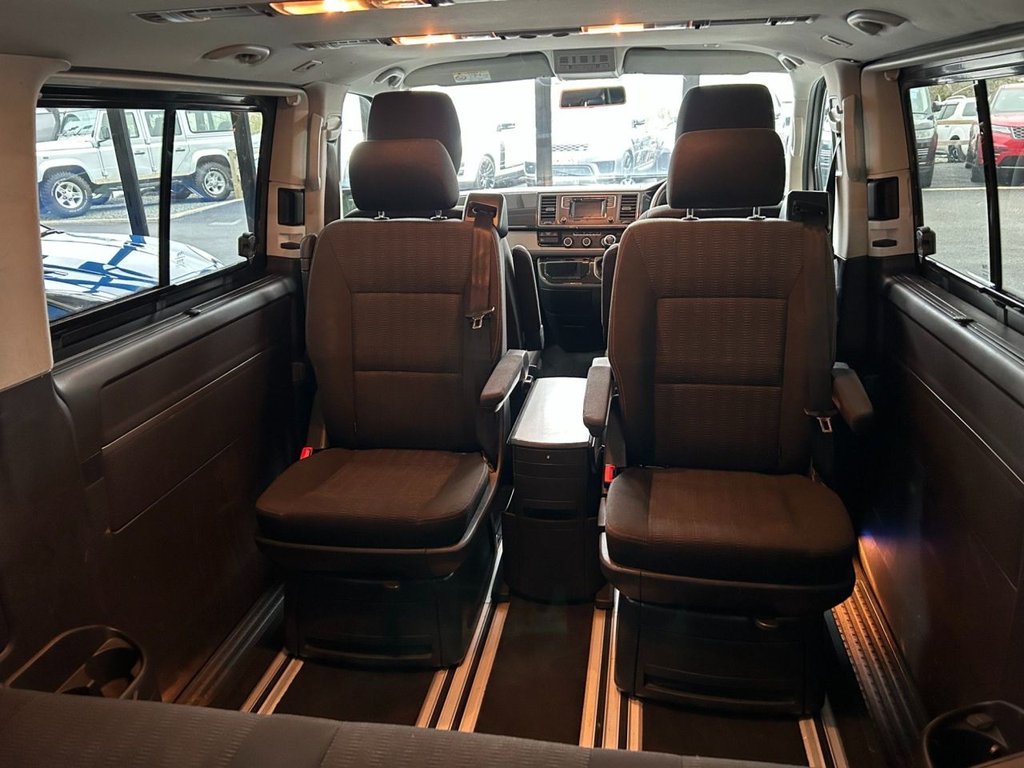 Used Volkswagen Caravelle 2016 for sale - 77919987: Photo 17