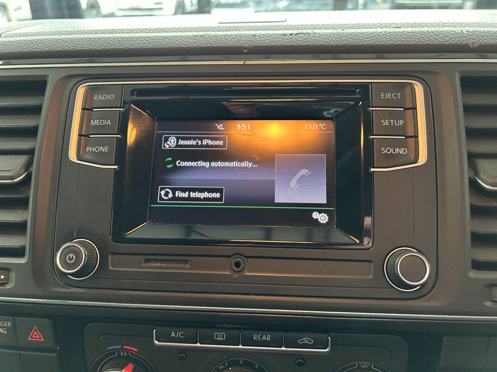 Used Volkswagen Caravelle 2016 for sale - 77919987: Photo 44