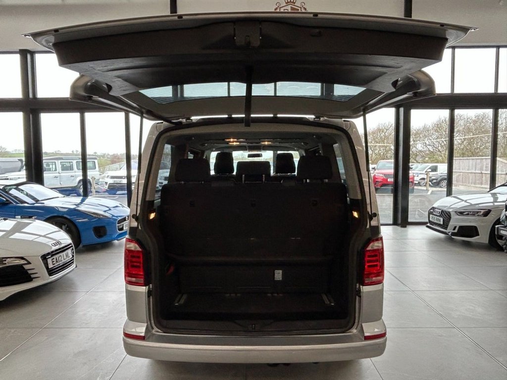 Used Volkswagen Caravelle 2016 for sale - 77919987: Photo 5