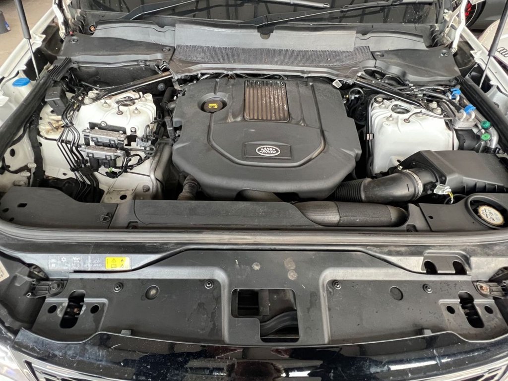 Used Land Rover Discovery 2017 for sale - 76654582: Photo 30