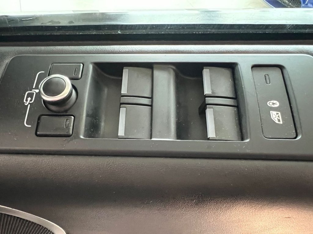 Used Land Rover Discovery 2017 for sale - 76654582: Photo 36