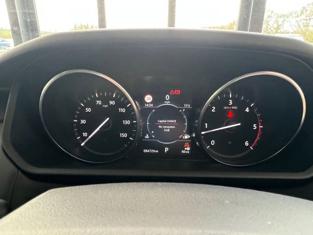 Used Land Rover Discovery 2017 for sale - 76654582: Photo 37