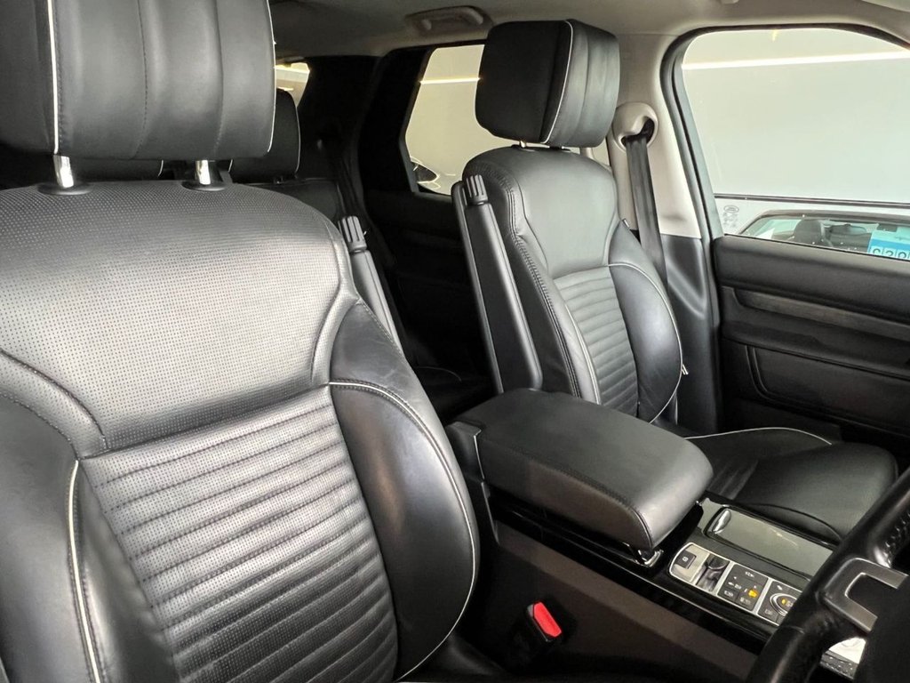 Used Land Rover Discovery 2017 for sale - 76654582: Photo 41