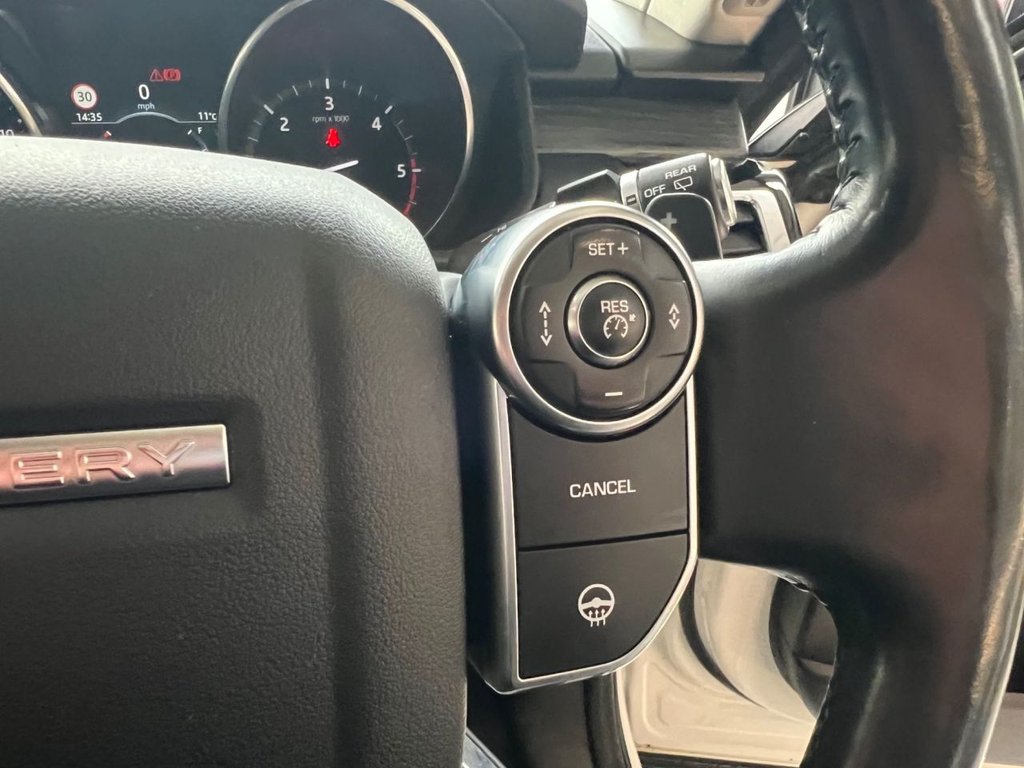 Used Land Rover Discovery 2017 for sale - 76654582: Photo 43