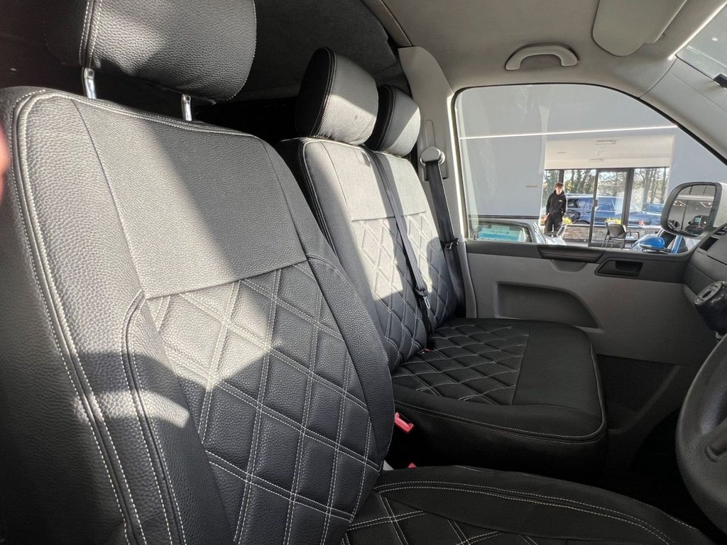 Used Volkswagen Transporter 2015 for sale - 78166899: Photo 23