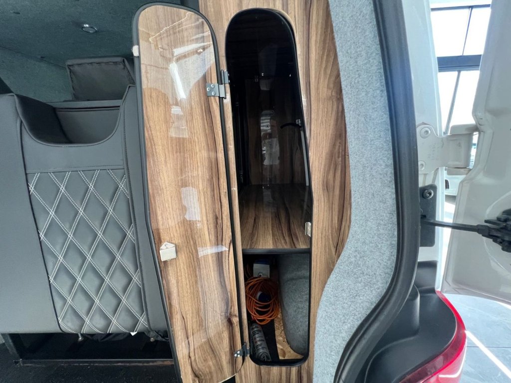 Used Volkswagen Transporter 2015 for sale - 78166899: Photo 36