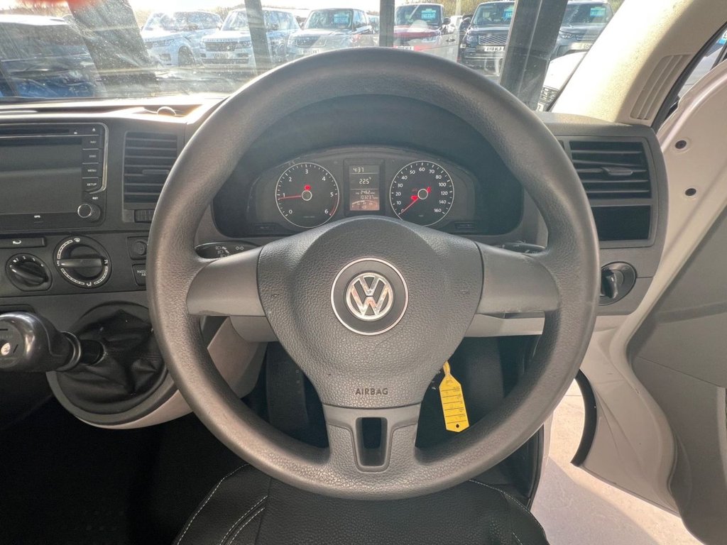 Used Volkswagen Transporter 2015 for sale - 78166899: Photo 6