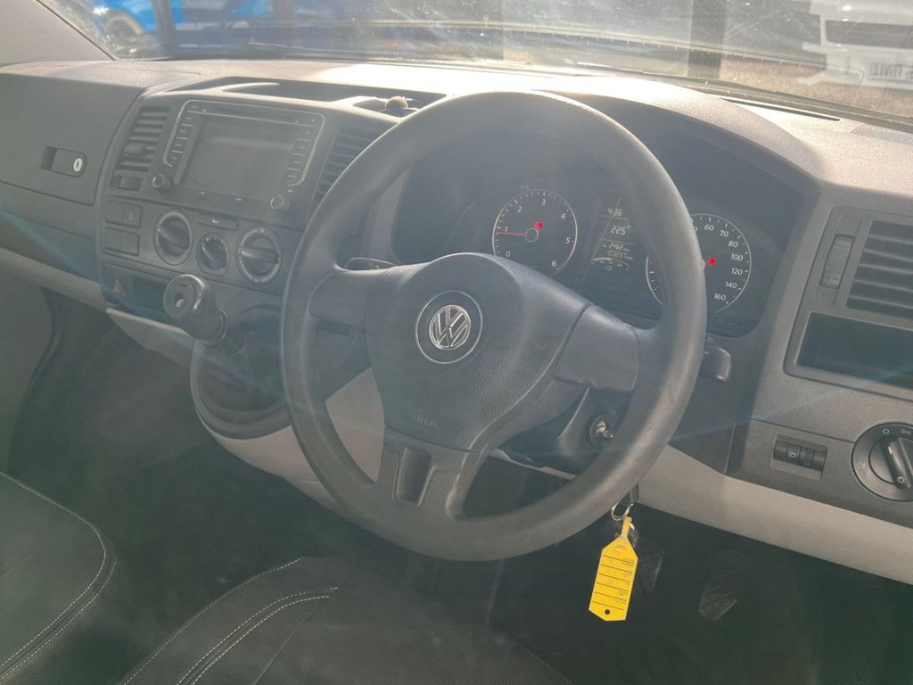 Used Volkswagen Transporter 2015 for sale - 78166899: Photo 7