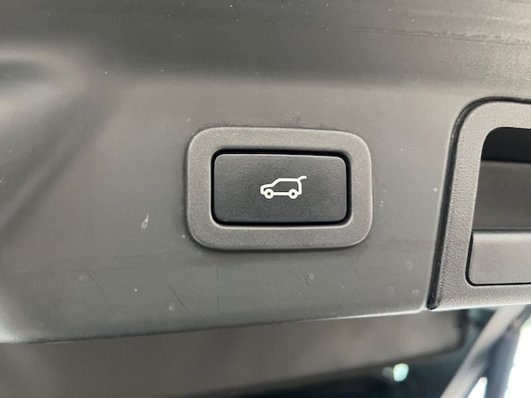 Used Land Rover Range Rover Velar 2017 for sale - 76292017: Photo 26