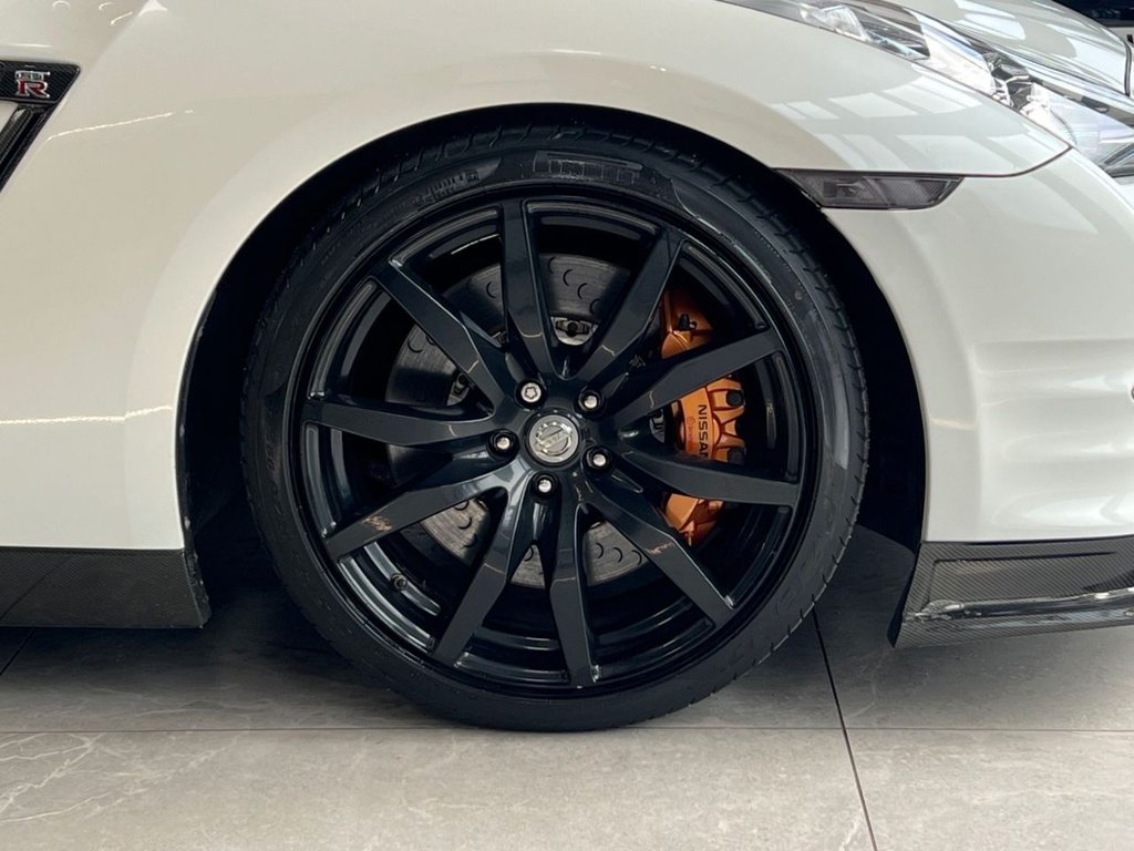 Used Nissan GT-R 2011 for sale - 77302381: Photo 15