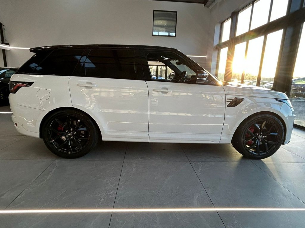 Used Land Rover Range Rover Sport 2018 for sale - 76909870: Photo 2