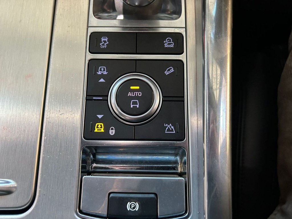 Used Land Rover Range Rover Sport 2018 for sale - 76909870: Photo 43