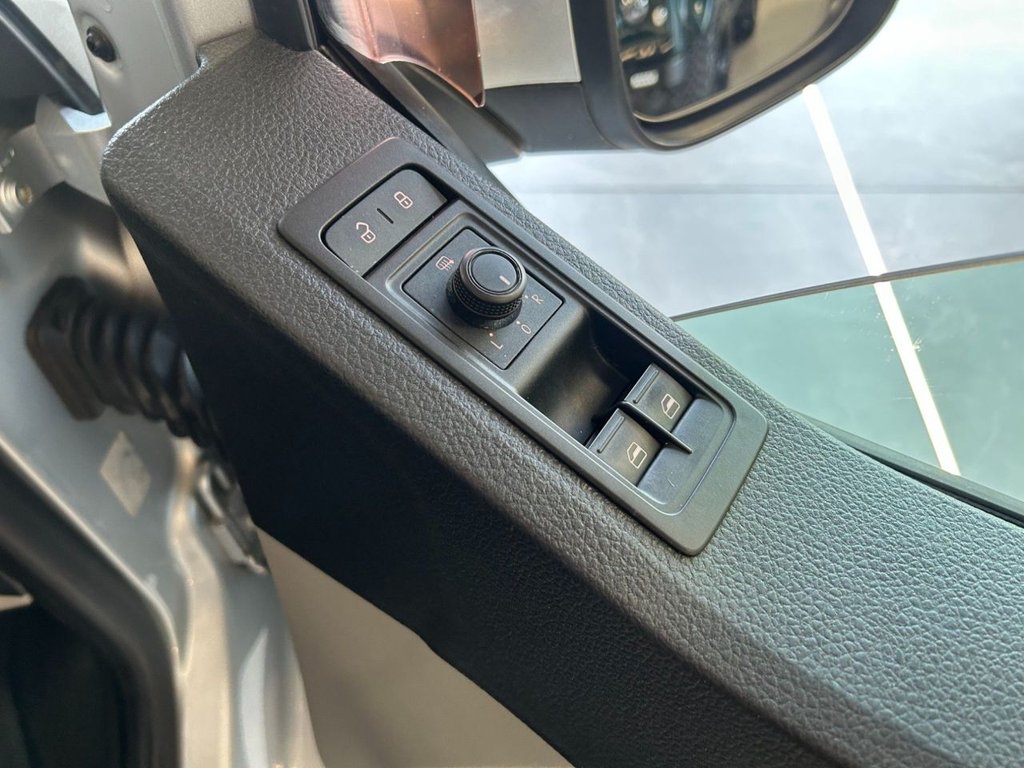 Used Volkswagen Transporter 2016 for sale - 78167313: Photo 35