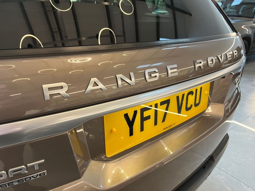 Used Land Rover Range Rover Sport 2017 for sale - 77048728: Photo 11