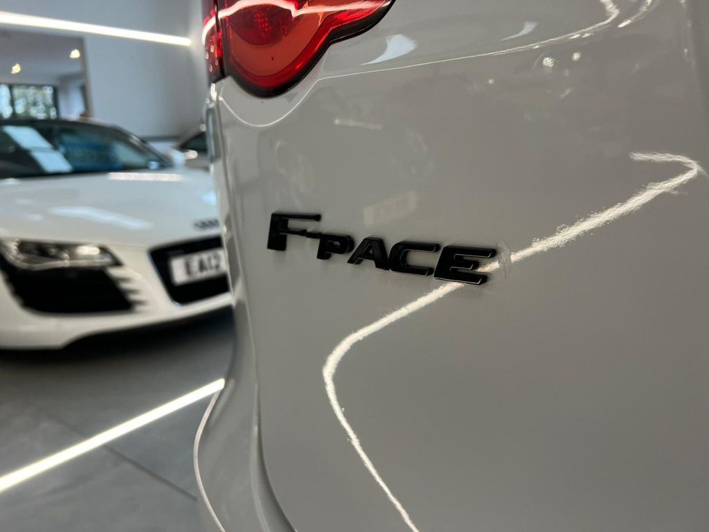 Used Jaguar F-Pace 2020 for sale - 76481749: Photo 18