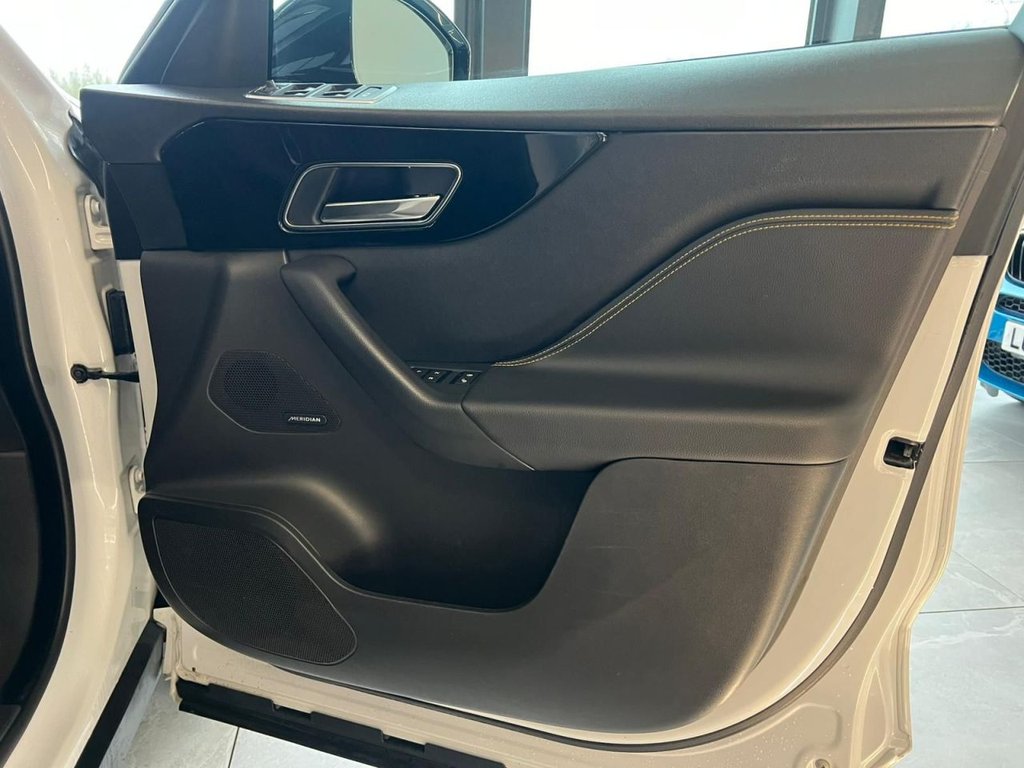 Used Jaguar F-Pace 2020 for sale - 76481749: Photo 23