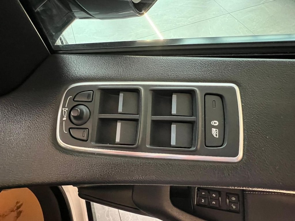 Used Jaguar F-Pace 2020 for sale - 76481749: Photo 25