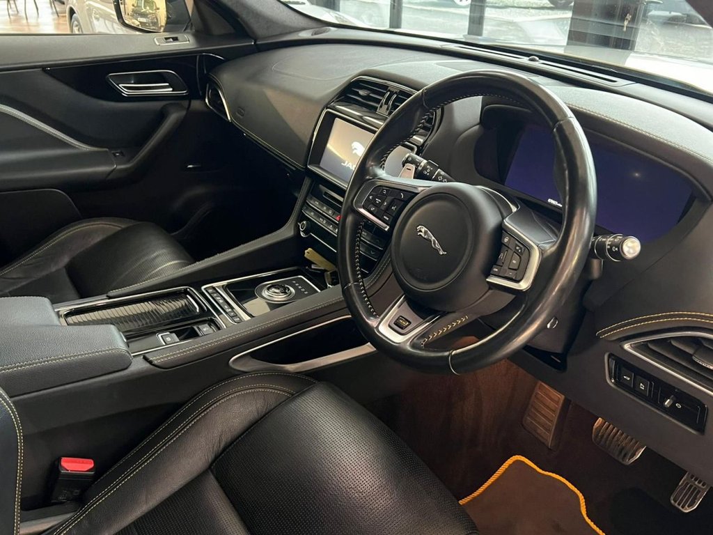 Used Jaguar F-Pace 2020 for sale - 76481749: Photo 31