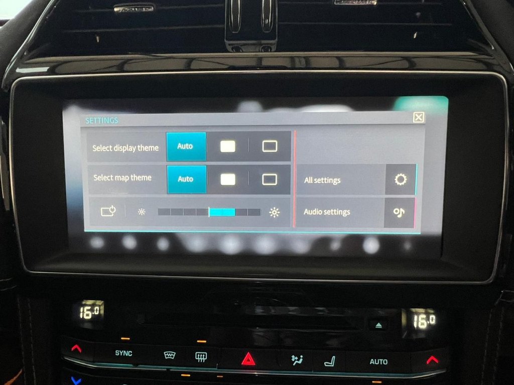 Used Jaguar F-Pace 2020 for sale - 76481749: Photo 41